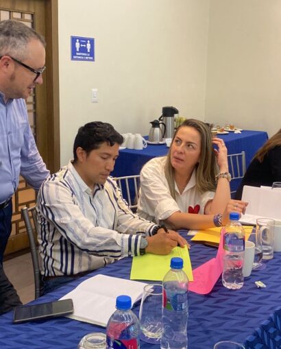 Capacitación Ecuador gestión de cambio machine learning